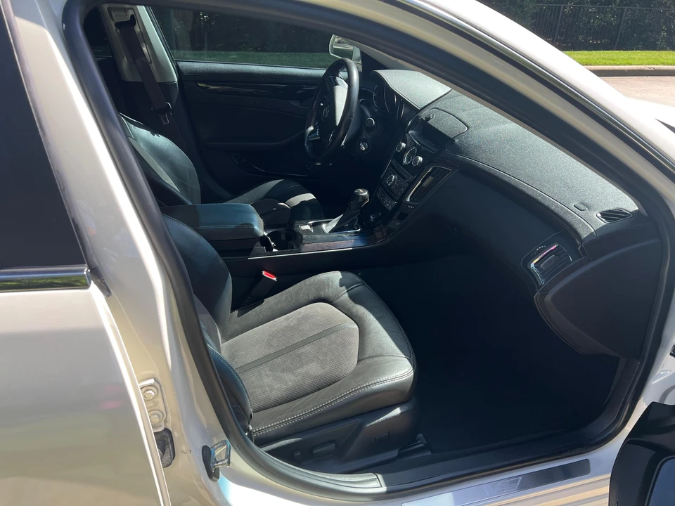 2014 Cadillac CTS-V 2nd Gen - Image 30 of 31