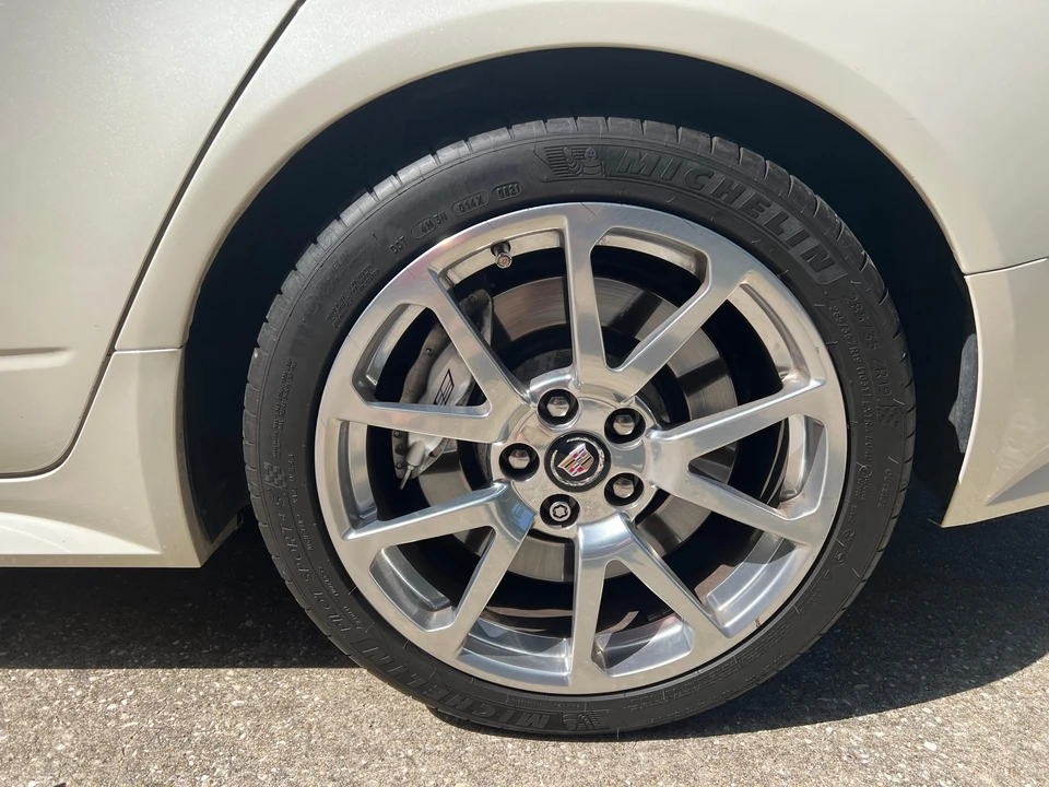 2014 Cadillac CTS-V 2nd Gen - Image 20 of 31