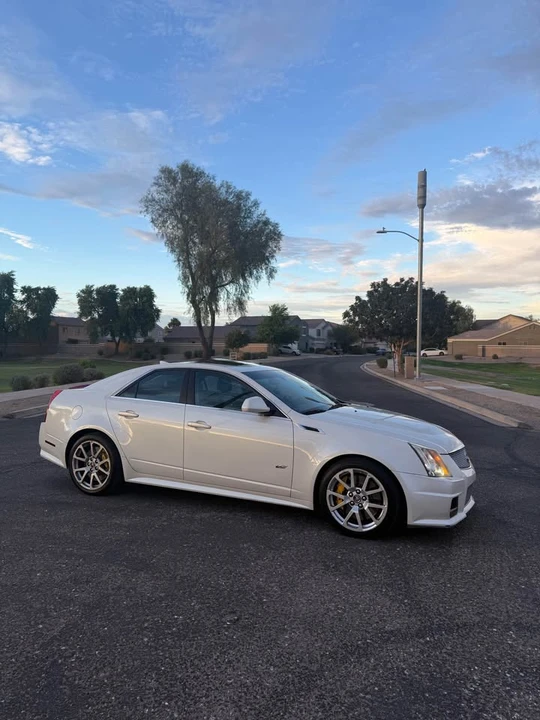 2014 Cadillac CTS-V 2nd Gen - Image 4 of 10