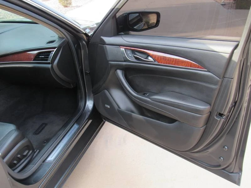 2014 Cadillac CTS-V 2nd Gen - Image 9 of 19