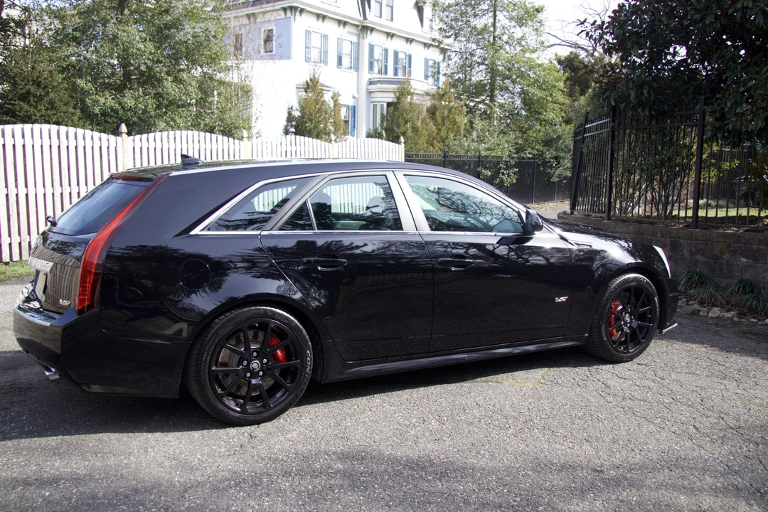 2014 Cadillac CTS-V 2nd Gen - Image 7 of 31