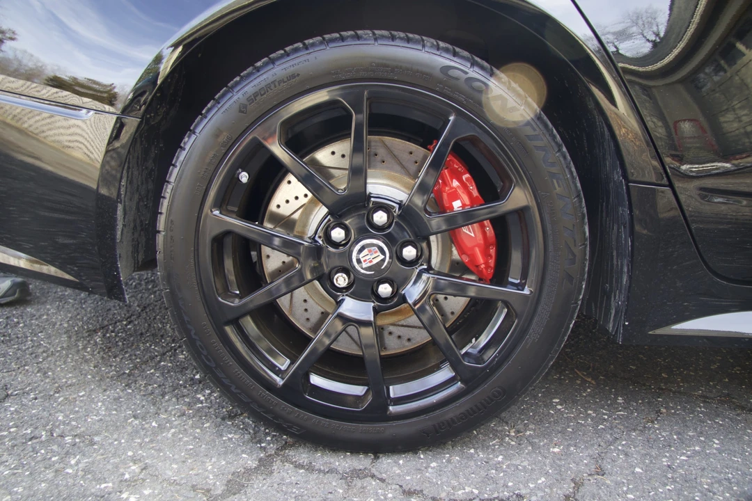 2014 Cadillac CTS-V 2nd Gen - Image 13 of 31