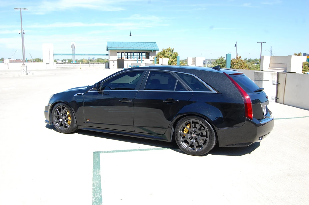 2014 Cadillac CTS-V 2nd Gen - Image 9 of 31