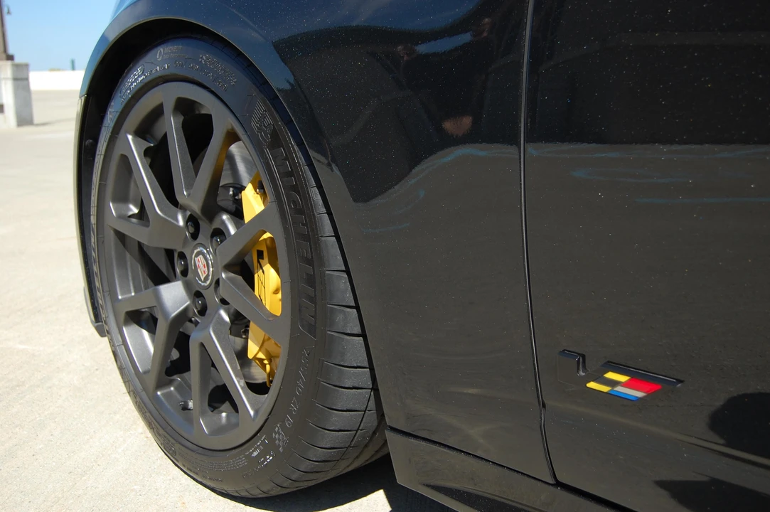 2014 Cadillac CTS-V 2nd Gen - Image 27 of 31