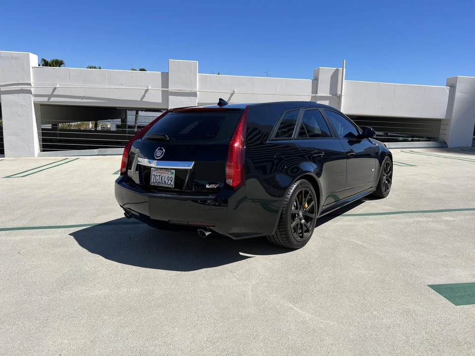 2014 Cadillac CTS-V 2nd Gen - Image 28 of 31