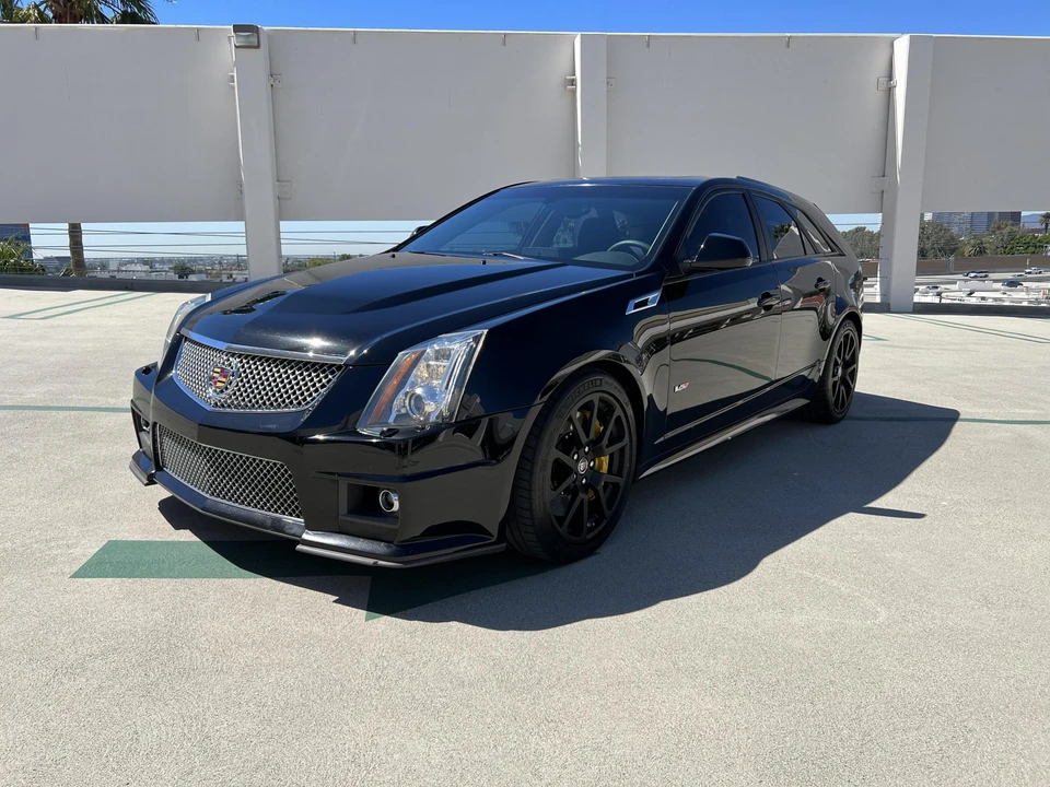 2014 Cadillac CTS-V 2nd Gen - Image 3 of 31