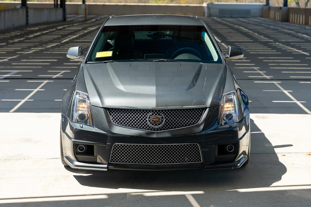 2014 Cadillac CTS-V 2nd Gen - Image 2 of 31