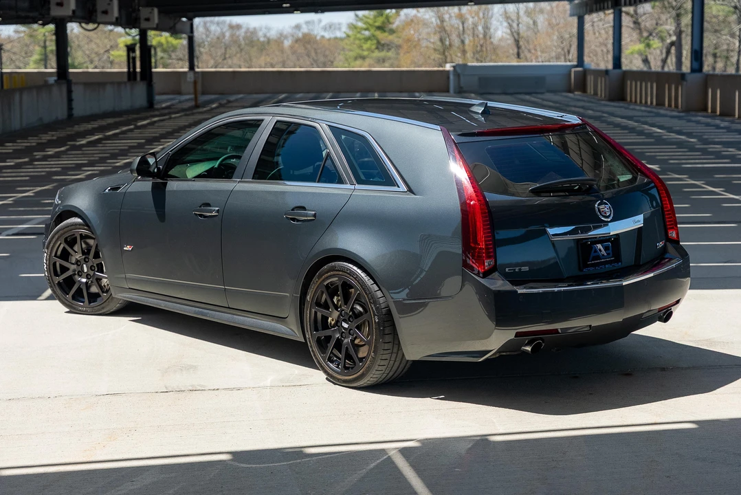 2014 Cadillac CTS-V 2nd Gen - Image 12 of 31