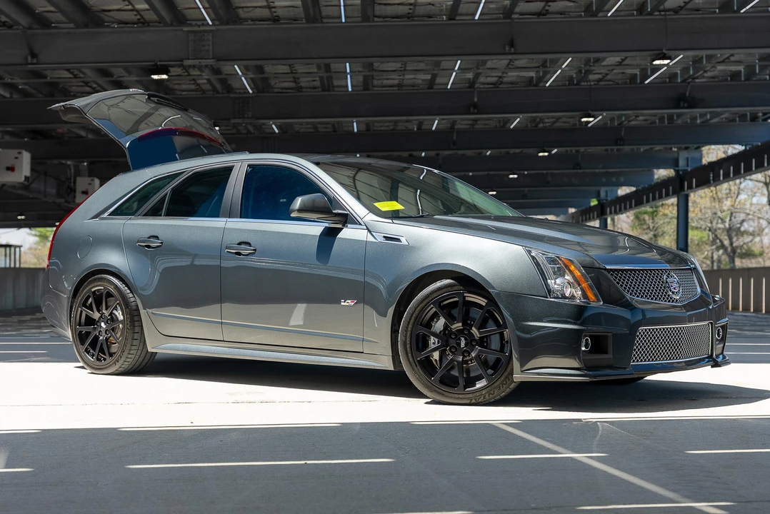 2014 Cadillac CTS-V 2nd Gen - Image 23 of 31