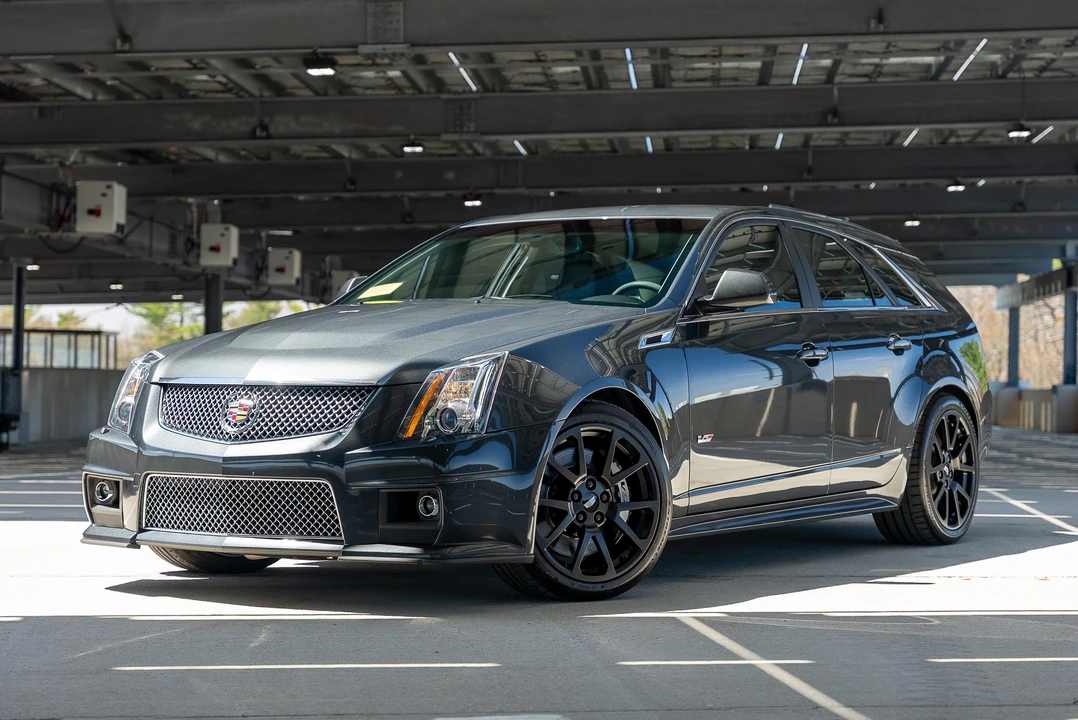 2014 Cadillac CTS-V 2nd Gen - Image 10 of 31