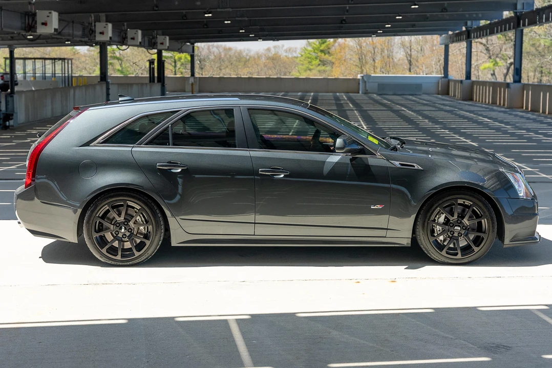 2014 Cadillac CTS-V 2nd Gen - Image 21 of 31