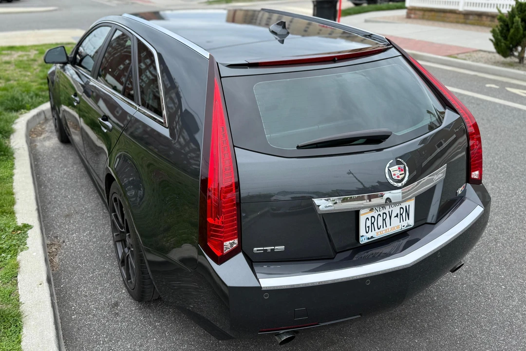 2014 Cadillac CTS-V 2nd Gen - Image 4 of 31