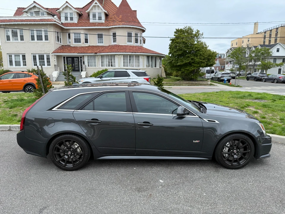 2014 Cadillac CTS-V 2nd Gen - Image 15 of 31