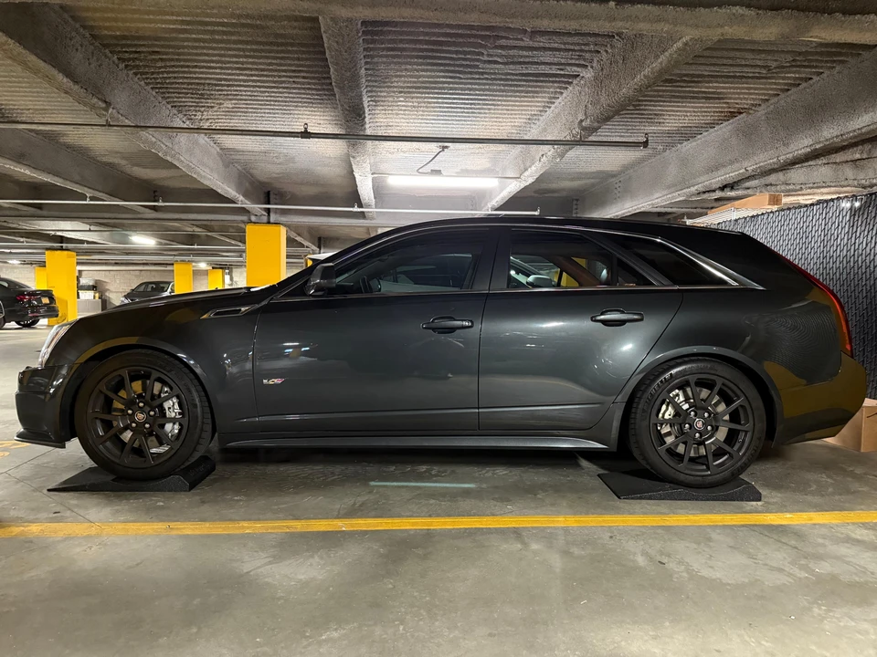 2014 Cadillac CTS-V 2nd Gen - Image 22 of 31