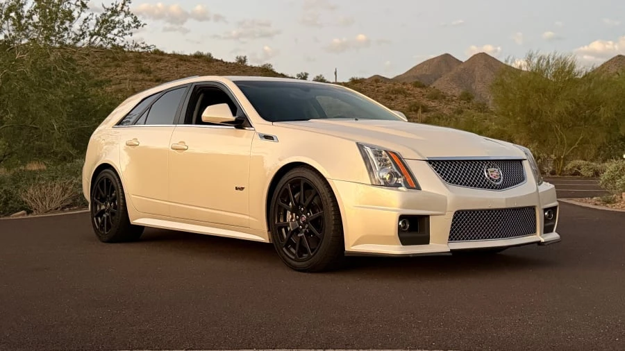 2014 Cadillac CTS-V 2nd Gen - Image 2 of 14