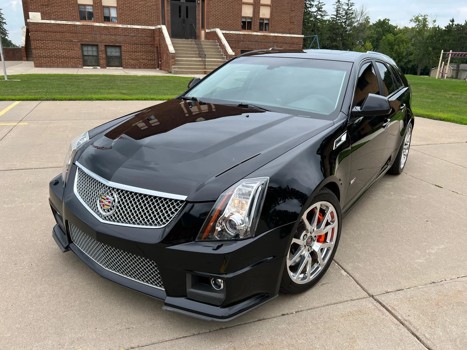 2014 Cadillac CTS-V 2nd Gen - Image 9 of 31
