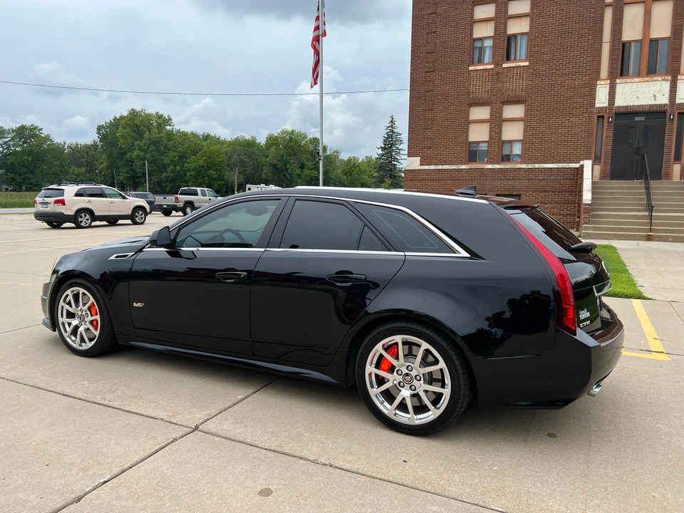 2014 Cadillac CTS-V 2nd Gen - Image 14 of 31