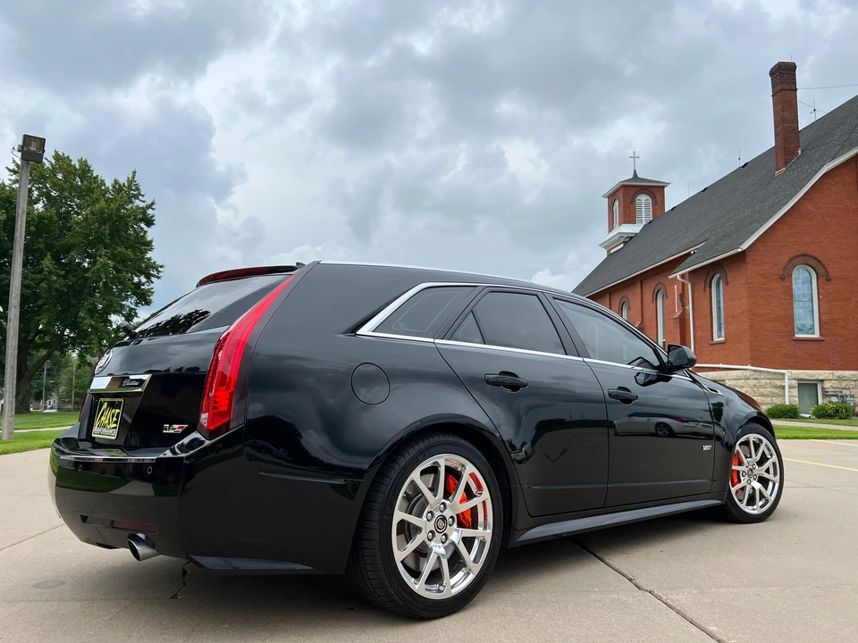 2014 Cadillac CTS-V 2nd Gen - Image 25 of 31