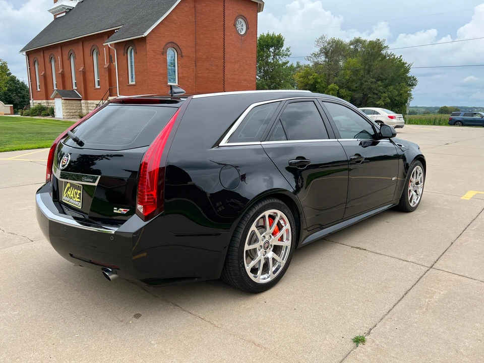 2014 Cadillac CTS-V 2nd Gen - Image 24 of 31