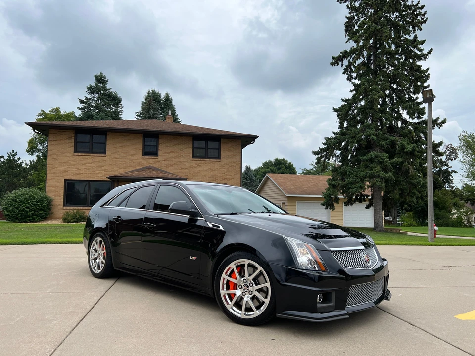 2014 Cadillac CTS-V 2nd Gen - Image 27 of 31