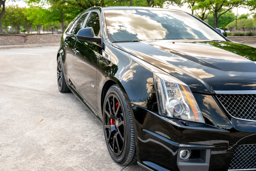 2014 Cadillac CTS-V 2nd Gen - Image 10 of 31