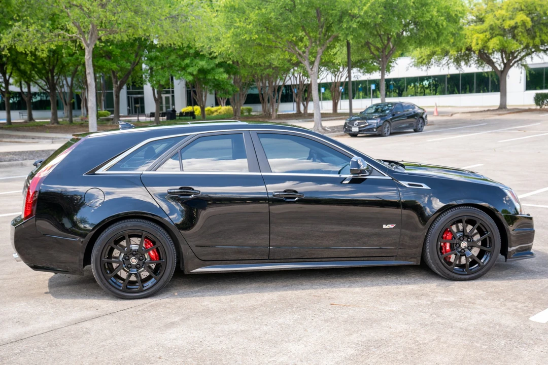 2014 Cadillac CTS-V 2nd Gen - Image 5 of 31