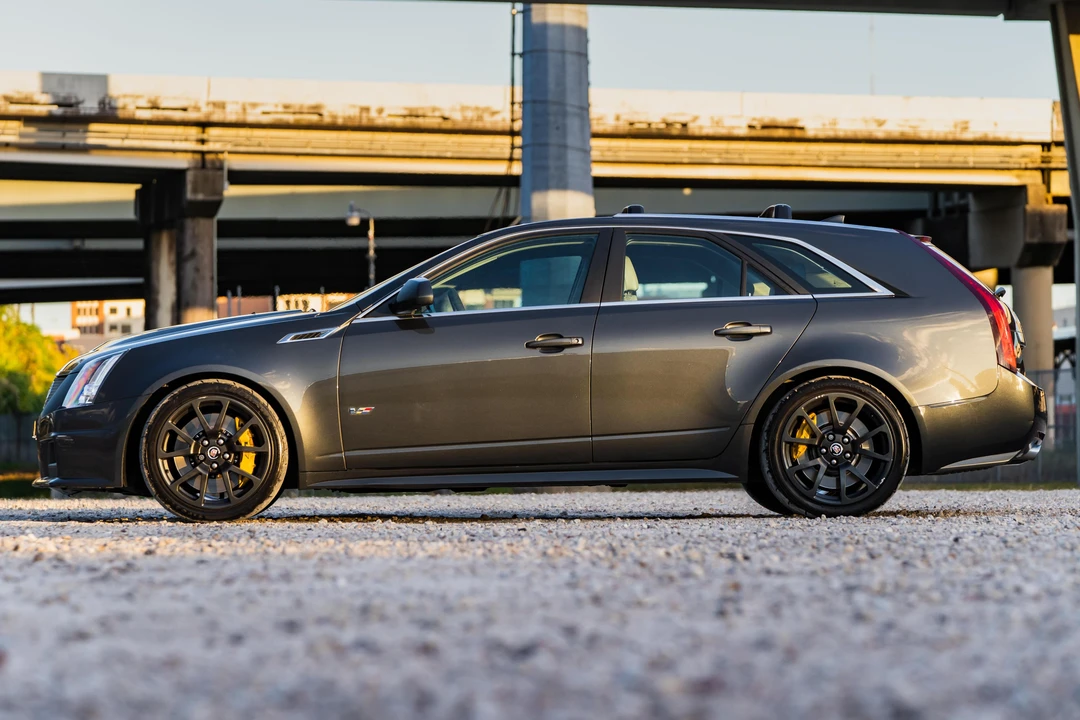 2014 Cadillac CTS-V 2nd Gen - Image 3 of 31