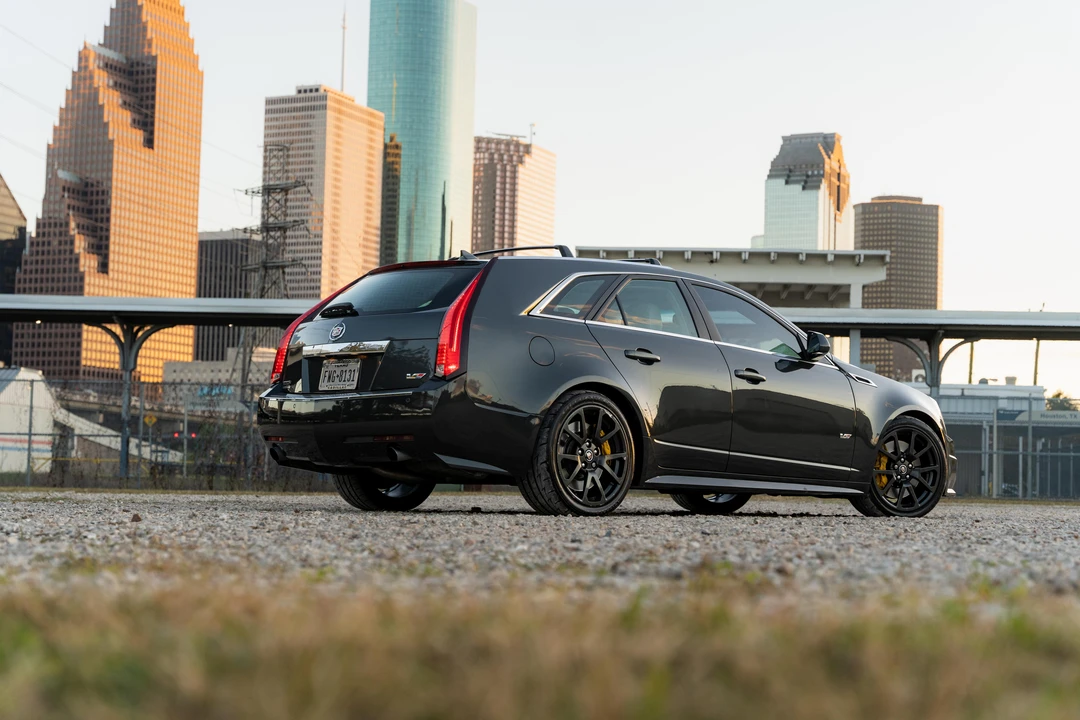 2014 Cadillac CTS-V 2nd Gen - Image 19 of 31