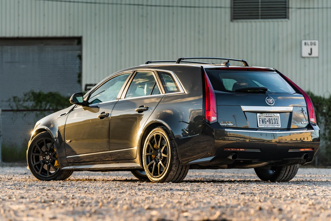 2014 Cadillac CTS-V 2nd Gen - Image 14 of 31