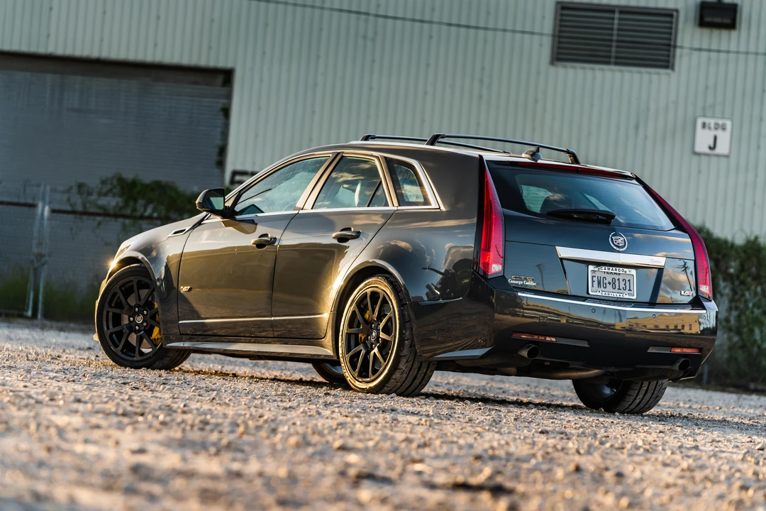 2014 Cadillac CTS-V 2nd Gen - Image 16 of 31