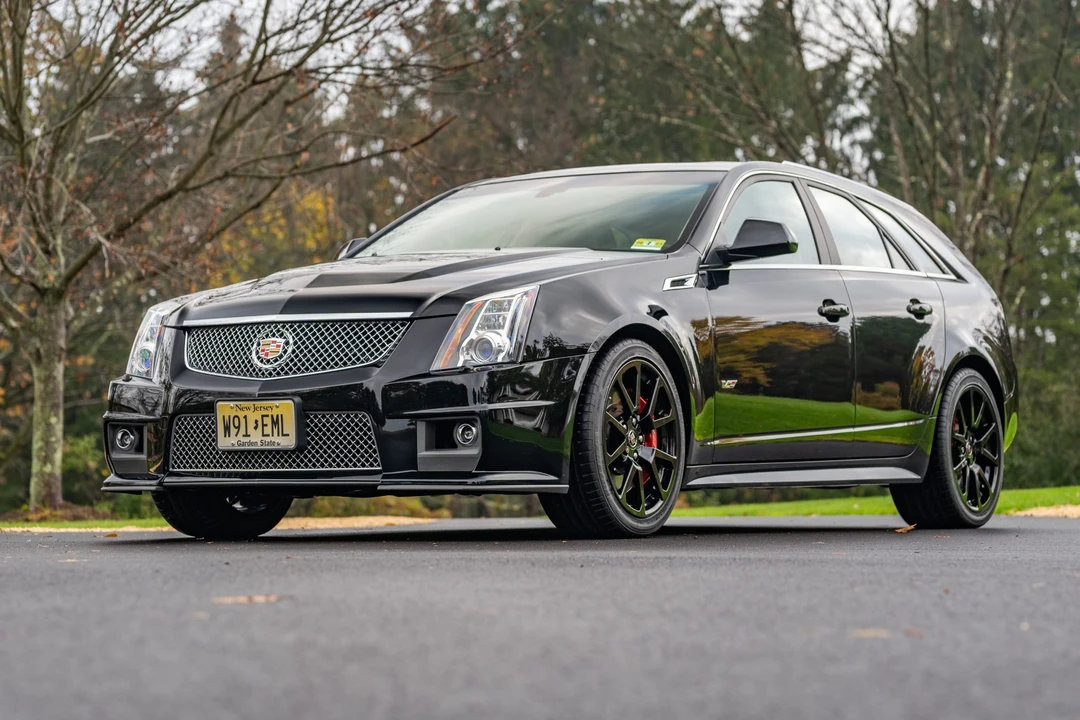 2014 Cadillac CTS-V 2nd Gen - Image 4 of 31