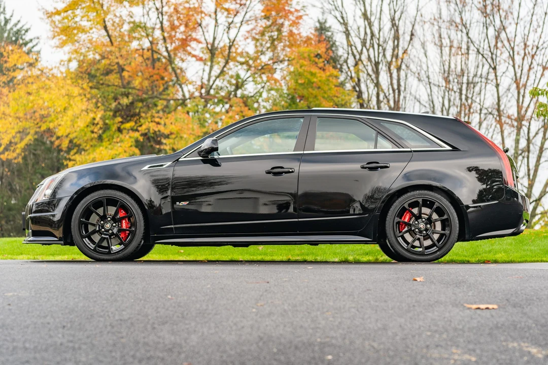 2014 Cadillac CTS-V 2nd Gen - Image 6 of 31