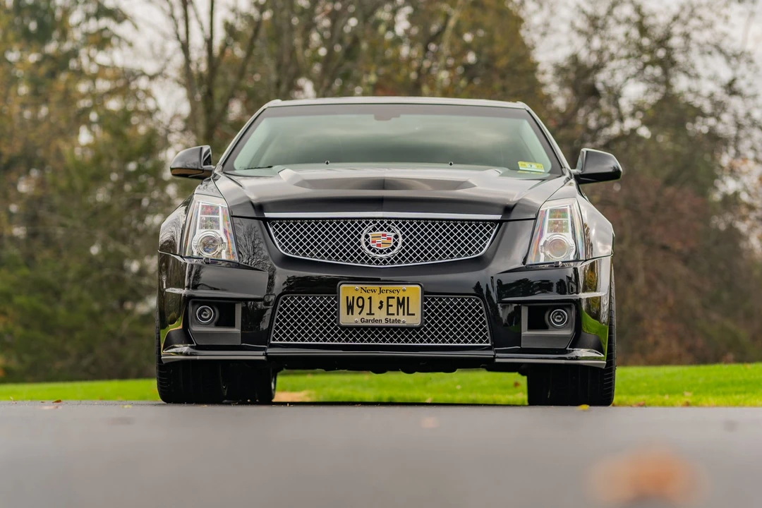 2014 Cadillac CTS-V 2nd Gen - Image 2 of 31
