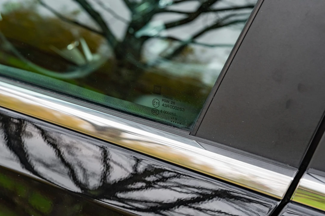 2014 Cadillac CTS-V 2nd Gen - Image 29 of 31