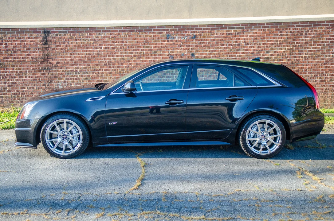 2014 Cadillac CTS-V 2nd Gen - Image 9 of 31