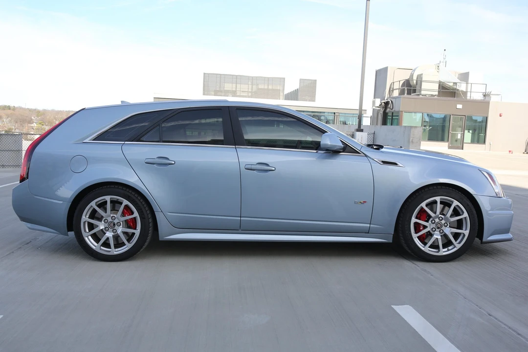 2014 Cadillac CTS-V 2nd Gen - Image 17 of 31