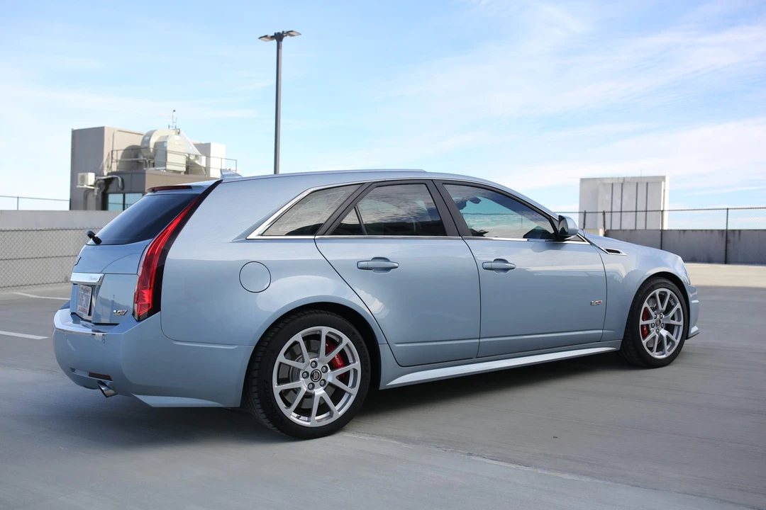 2014 Cadillac CTS-V 2nd Gen - Image 15 of 31