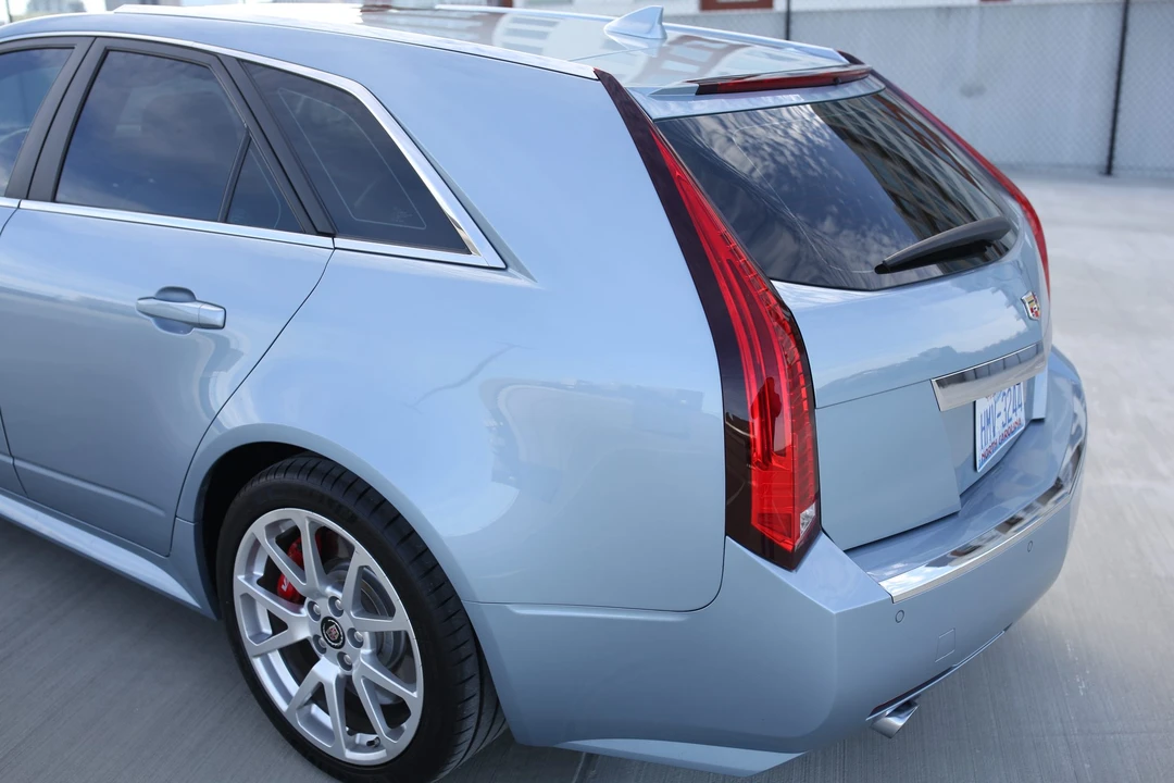2014 Cadillac CTS-V 2nd Gen - Image 29 of 31