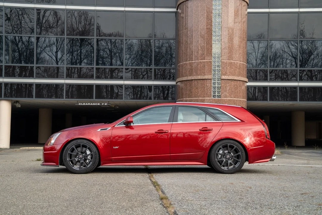 2014 Cadillac CTS-V 2nd Gen - Image 6 of 17