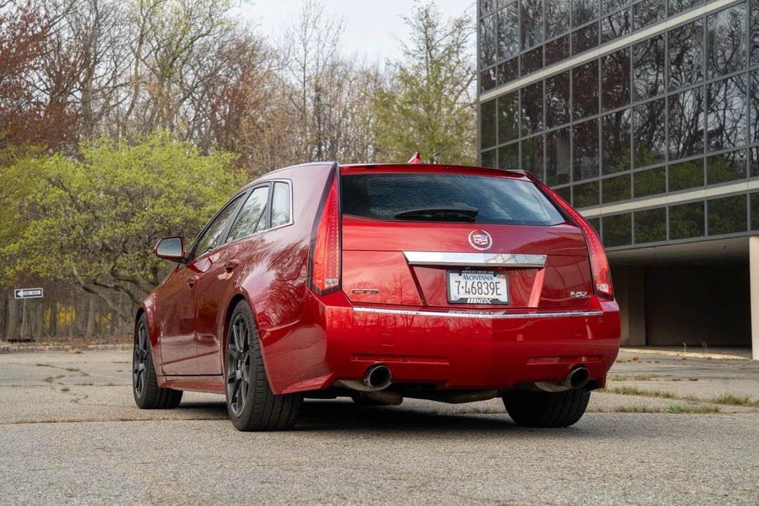 2014 Cadillac CTS-V 2nd Gen - Image 4 of 17
