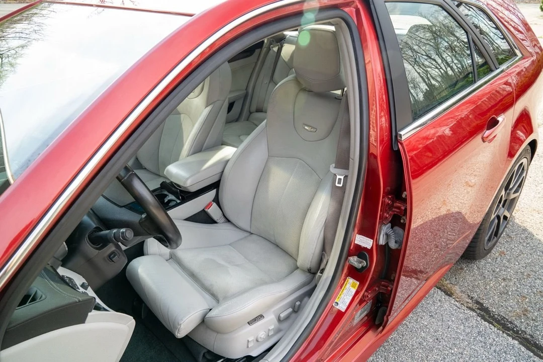 2014 Cadillac CTS-V 2nd Gen - Image 13 of 17
