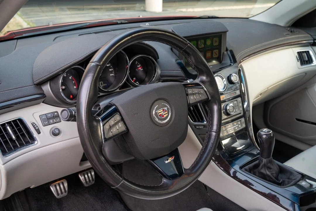 2014 Cadillac CTS-V 2nd Gen - Image 10 of 17