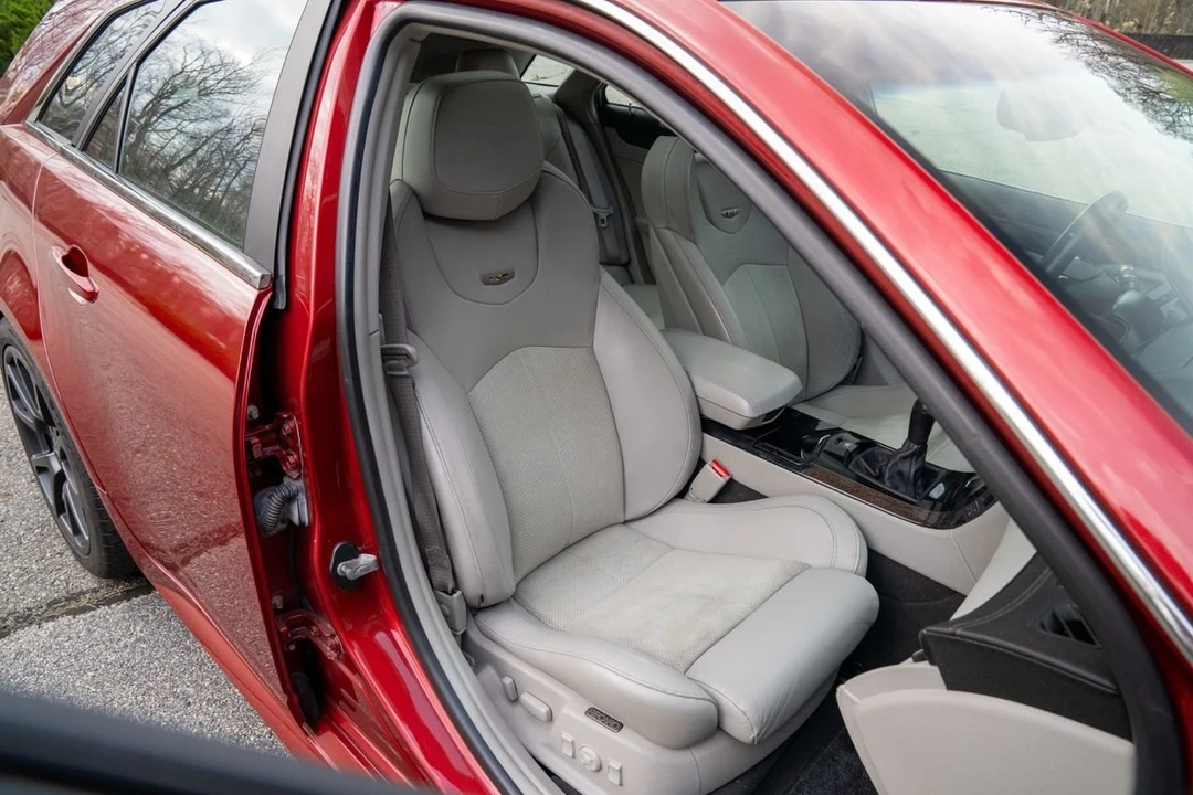 2014 Cadillac CTS-V 2nd Gen - Image 14 of 17