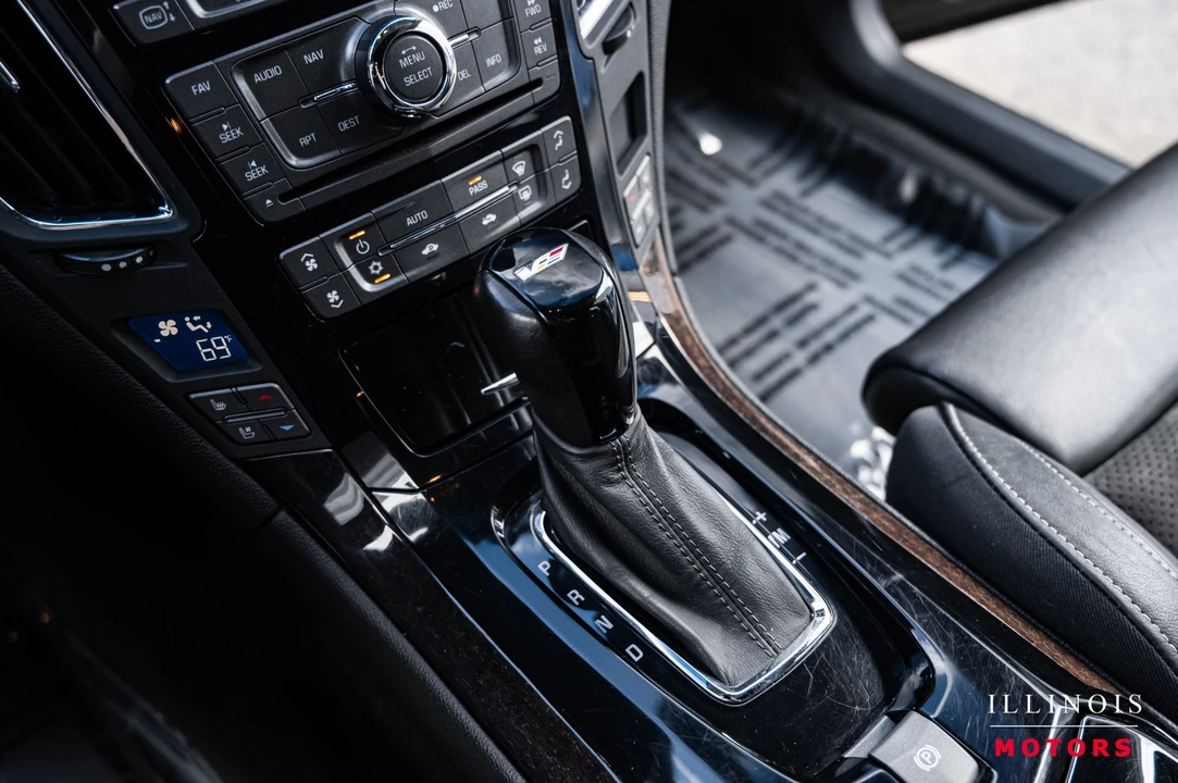 2014 Cadillac CTS-V 2nd Gen - Image 25 of 31