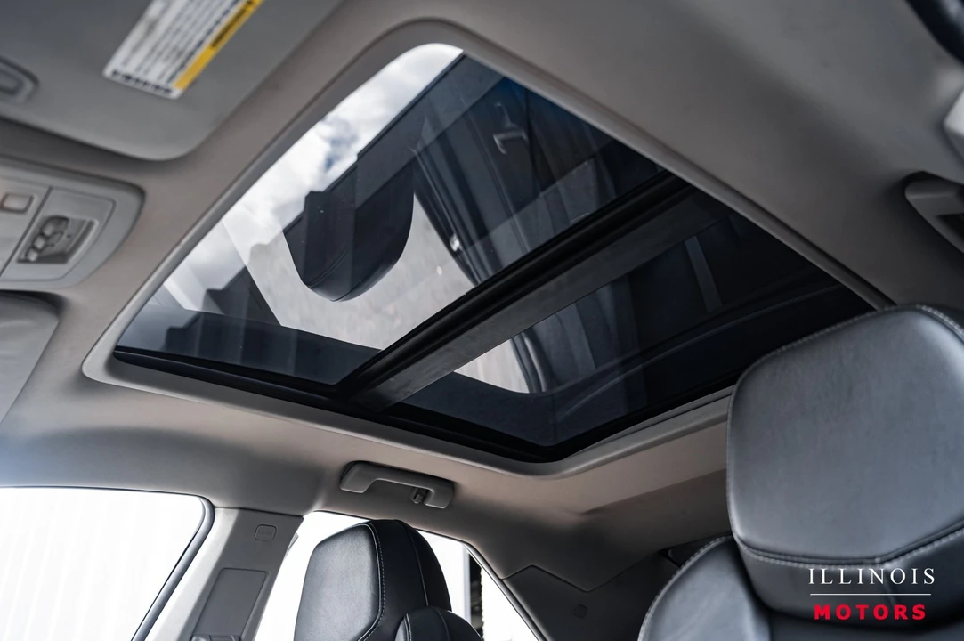 2014 Cadillac CTS-V 2nd Gen - Image 26 of 31