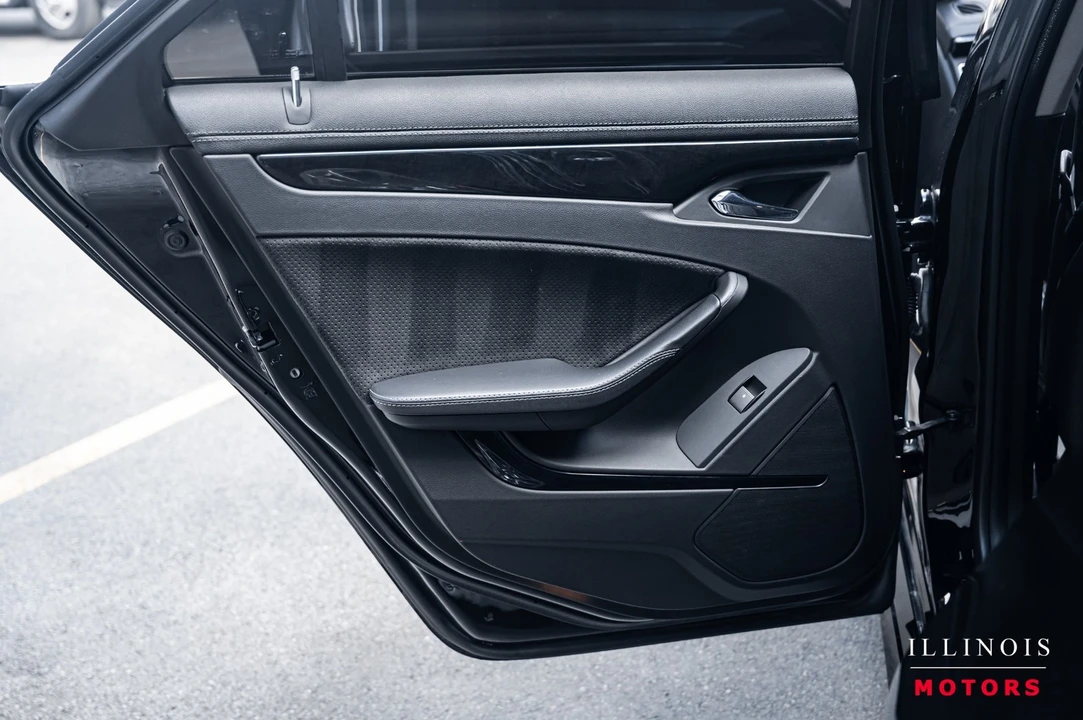 2014 Cadillac CTS-V 2nd Gen - Image 27 of 31
