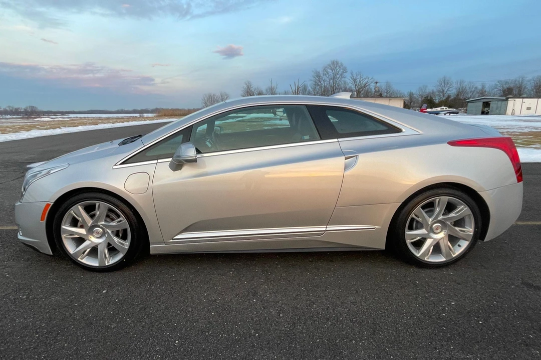 2014 Cadillac ELR - Image 3 of 31