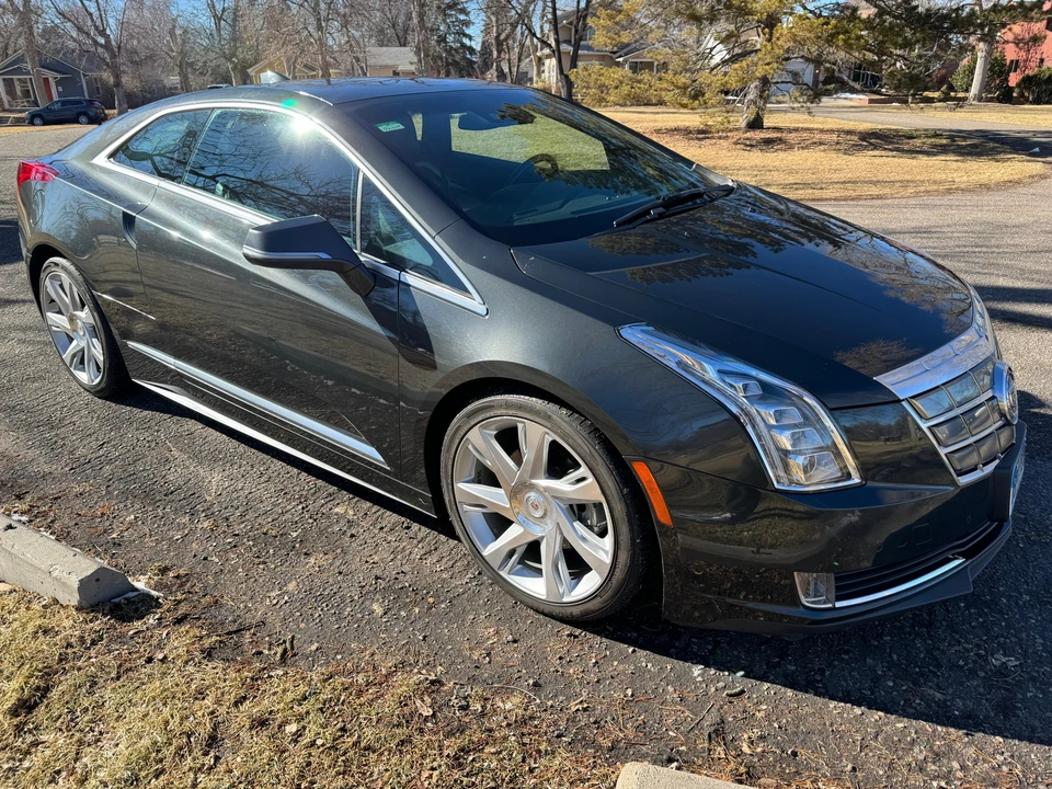 2014 Cadillac ELR - Image 25 of 31