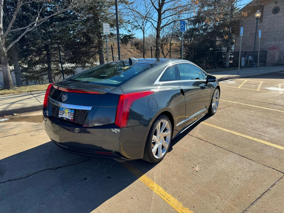 2014 Cadillac ELR - Image 18 of 31