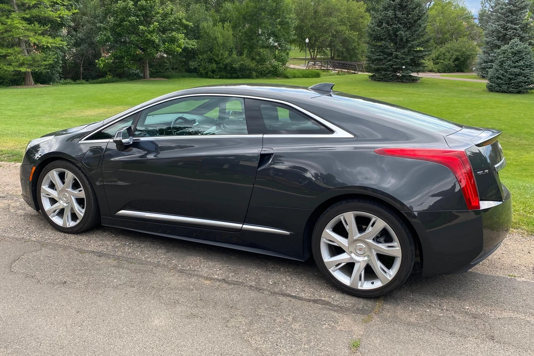 2014 Cadillac ELR - Image 4 of 31